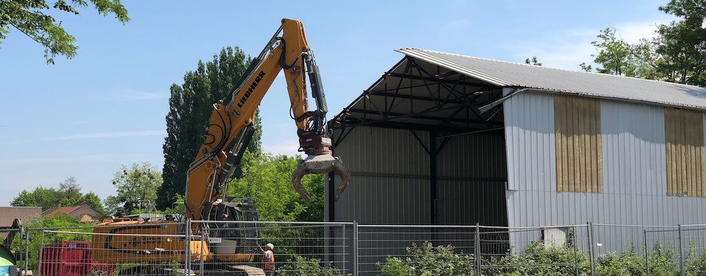 Démolition du hangar LANA