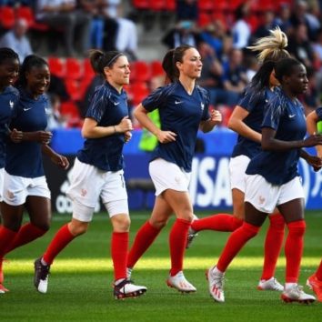 Une section football féminin à la SOAS Robertsau